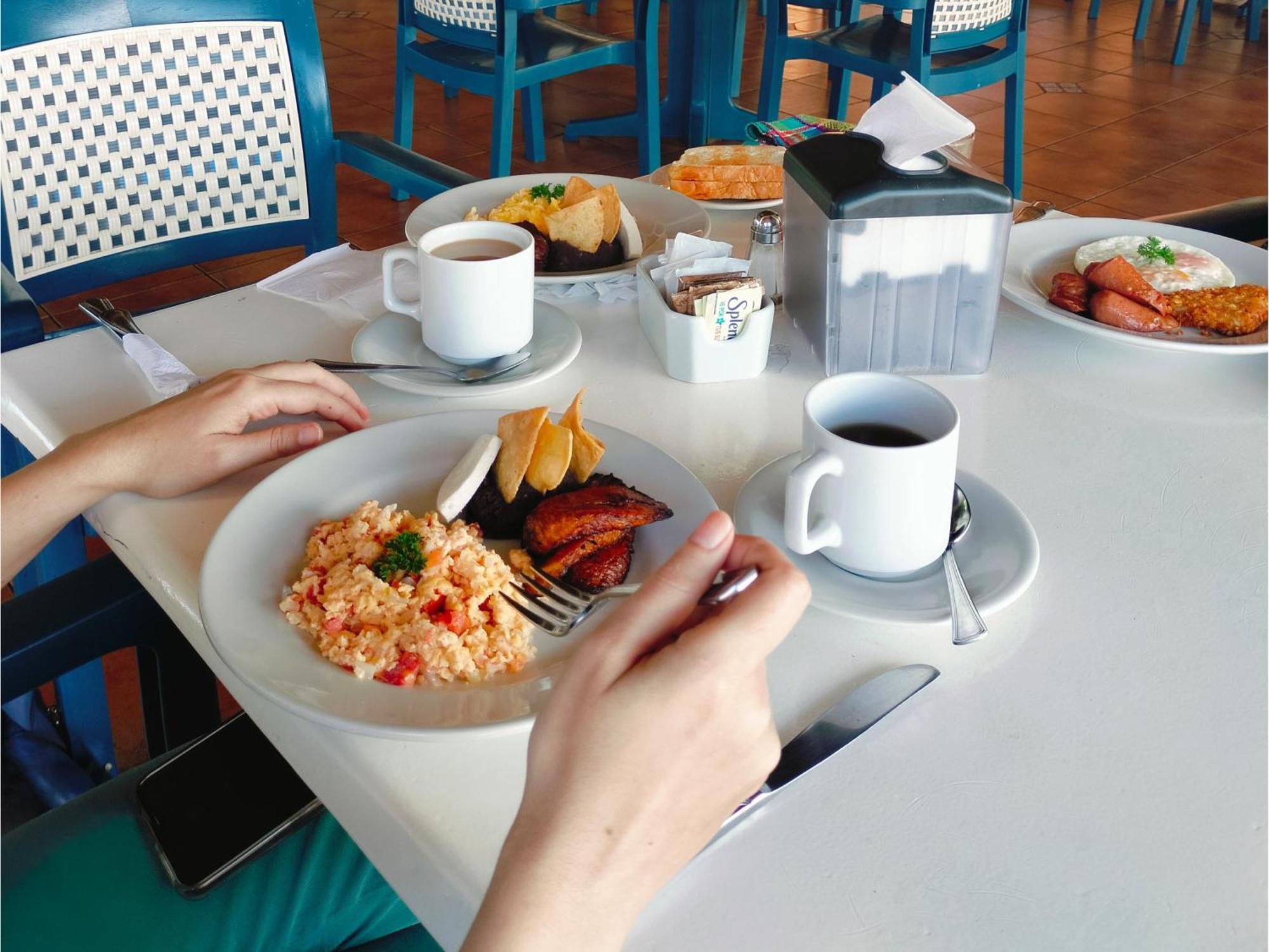 Hotel Cayman Suites 몬테리코 외부 사진